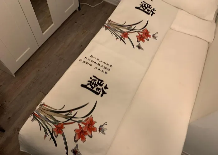 Quiet & Relaxing Place - 1 Min To Metro - Later Check-in After At 19 - Lgbt Friendly - Private & Shared - Ideal For Women - No People Do Not Respect The Time - No People Do Not For Sleep Before Midnight 24 Milano