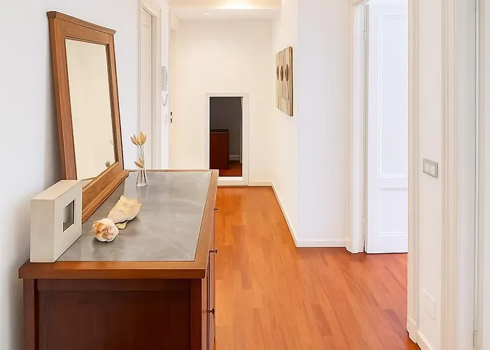 Casa Ozanam - Quiet And Spacious 6 Beds - Metro Lima Buenos Aires - Duomo 8 Min