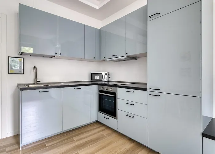 Joivy Stylish 2-bedroom Flat Near Citylife District