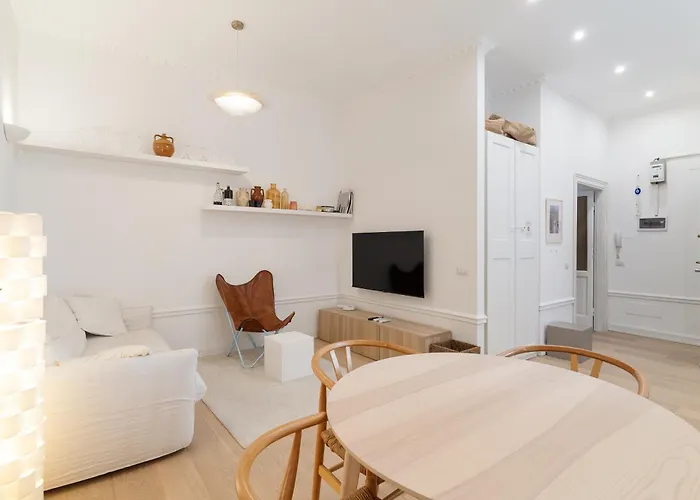 Porta Romana - Lusso E Calore In Un Bilocale Di Design