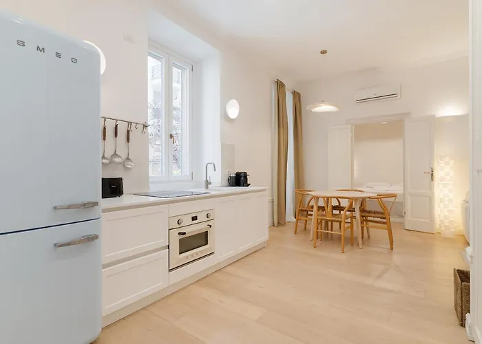 Porta Romana - Lusso E Calore In Un Bilocale Di Design Lejlighed *