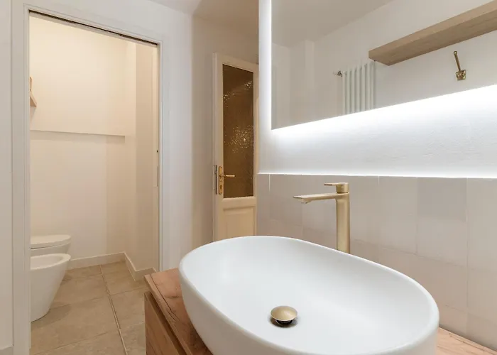 Apartmán Porta Romana - Lusso E Calore In Un Bilocale Di Design
