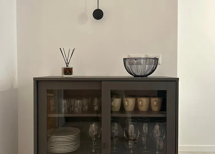 Fifty Eight Repubblica Three Bedrooms ミラノ