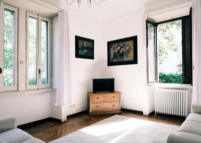 Comecasa 3 Bedrooms Near Bocconi Milán