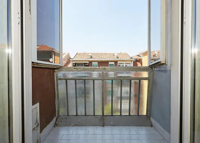 Lejlighed Family Friendly & Spacious W Balcony Metro