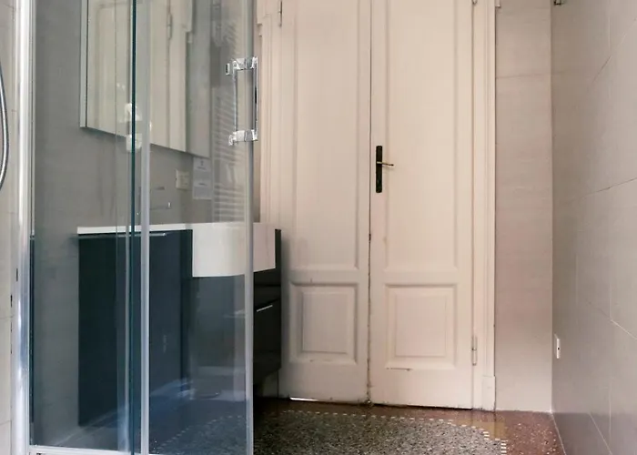 Comecasa 3 Bedrooms Near Bocconi *