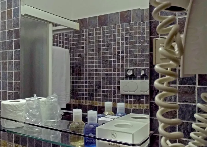 فندق أكورزيو