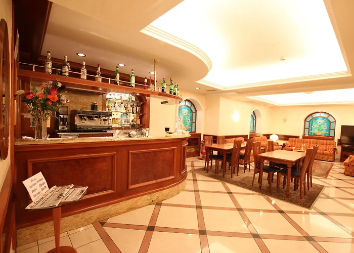 Hotel Mokinba Montebianco Mailand