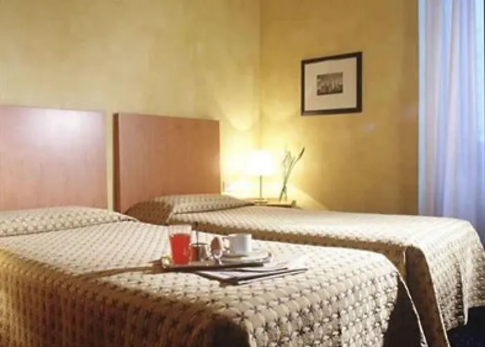 Club 3* Milán