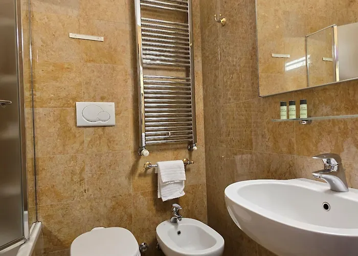 מלון Mokinba Sant'ambroeus