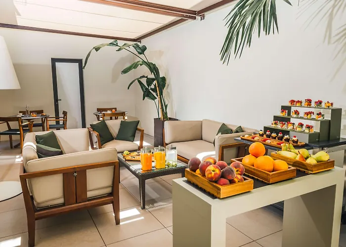 ホテル ワールドホテル クリストフォロ コロンボ ミラノ