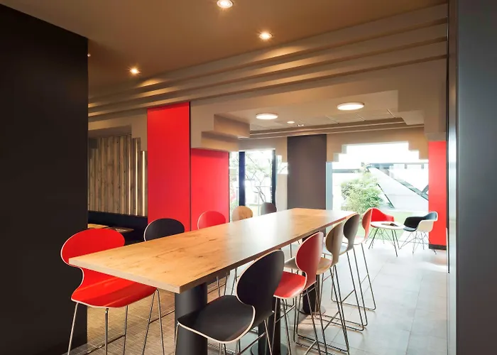 Ibis Centro 3* מילאנו