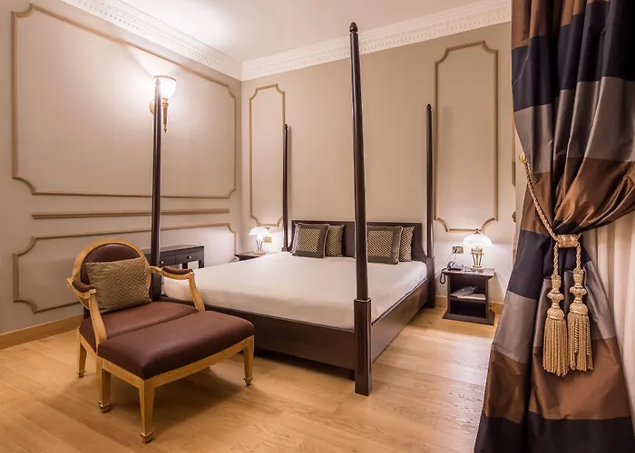 Hotel Grand Visconti Palace