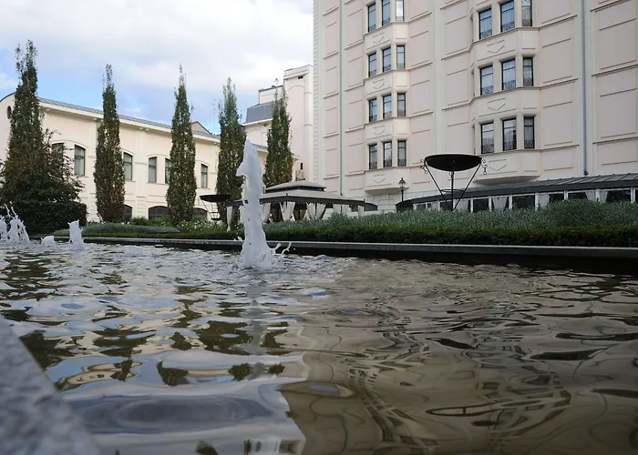 Grand Visconti Palace