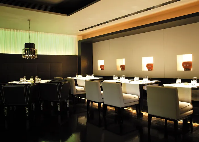 Ξενοδοχείο Sina The Gray 5*