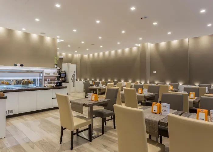 Otel Mistral