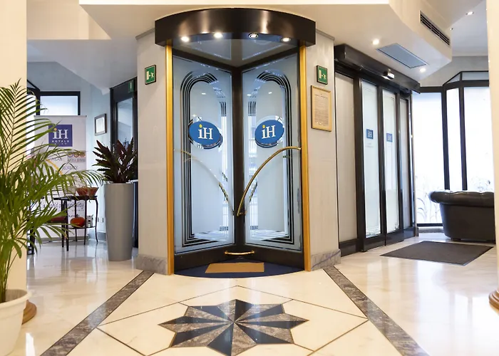Jr Bocconi Milán