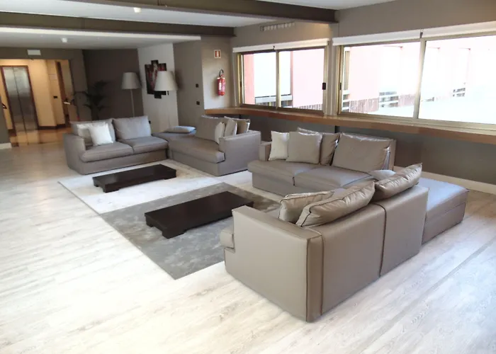 プラス ウェルカム ホテル