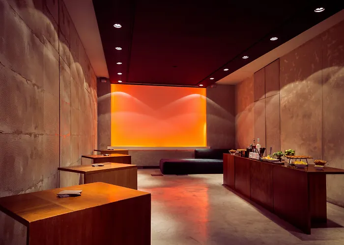 Straf, Milan, A Member Of Design Hotel 4*