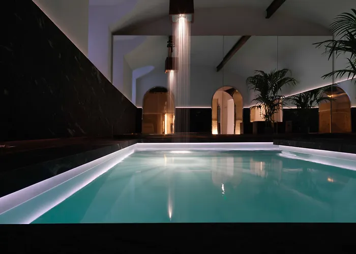 Straf, Milan, A Member Of Design 4*