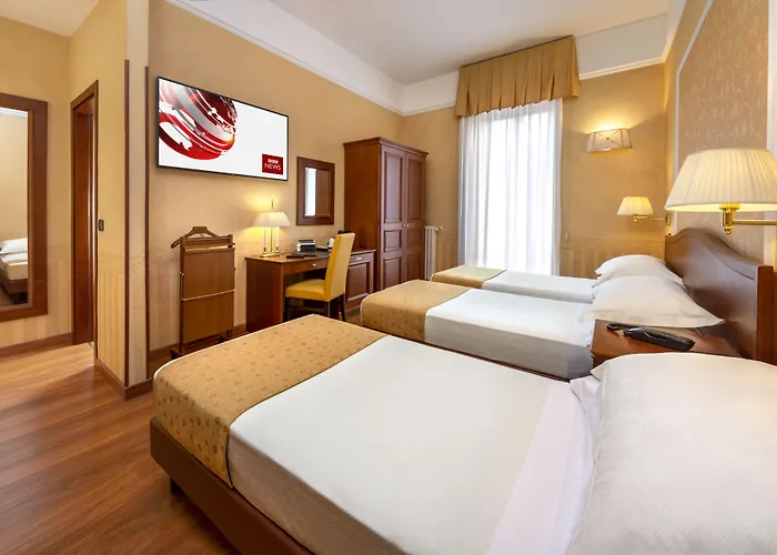 Lancaster 3* מילאנו