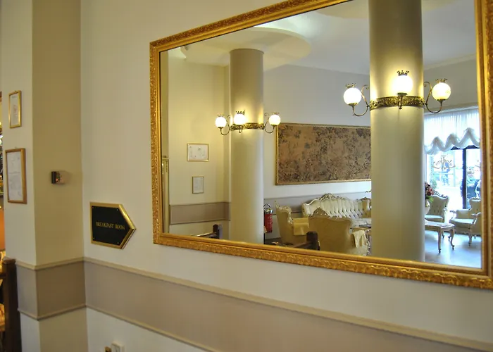 Mokinba King 4* Milán