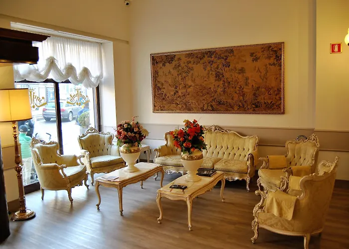 Mokinba King Hotel 4*