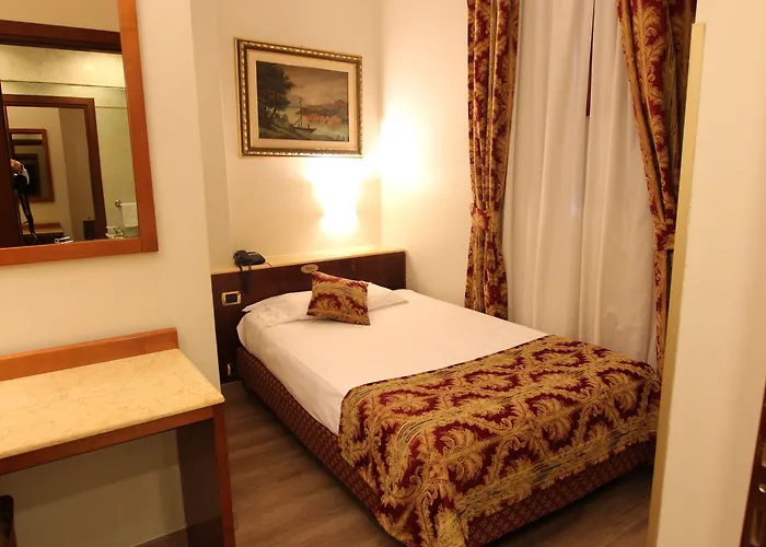 Mokinba King 4* Milán