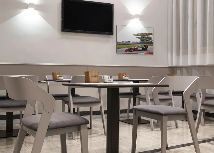 Hotel Mokinba King Milán