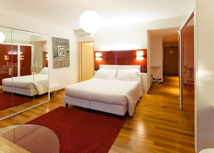 Hotel Nasco 4*