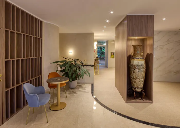 Hotel Nasco 4*
