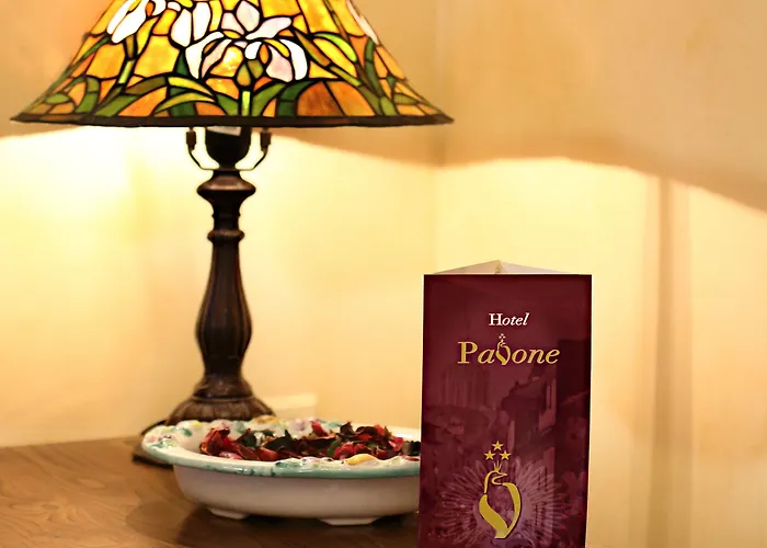 Pavone Отель Милан