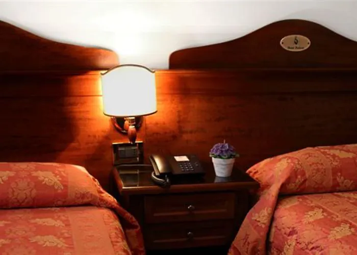 Pavone Hotel 3*