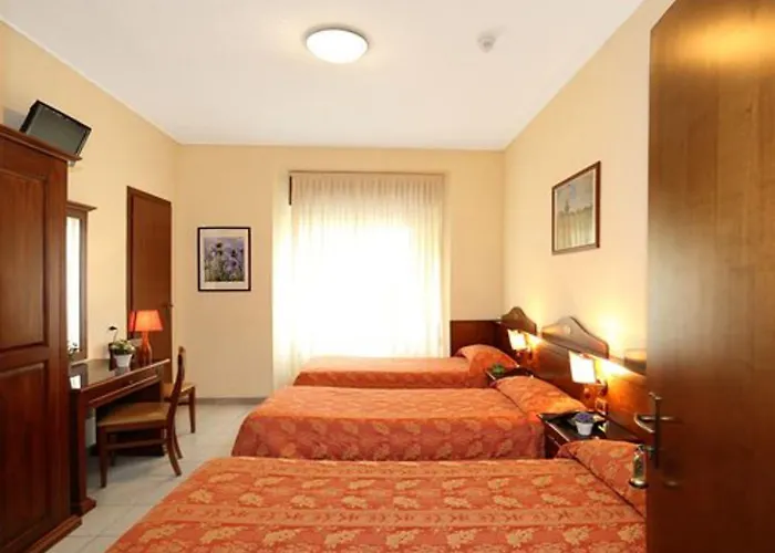 Pavone 3* Milan