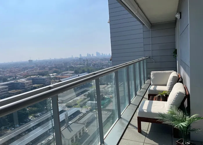 Skyline15-elegant Panoramic Apartment-metro M1- Only 20 Minutes From Cathedral Ferienhaus Mailand