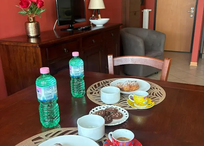 Skyline15-elegant Panoramic Apartment-metro M1- Only 20 Minutes From Cathedral Ferienhaus *