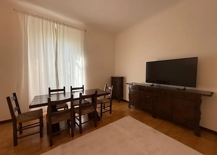 70s Vibes Flat Close To Bocconi * Μιλάνο