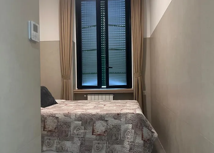 Hostel Petrella Milan