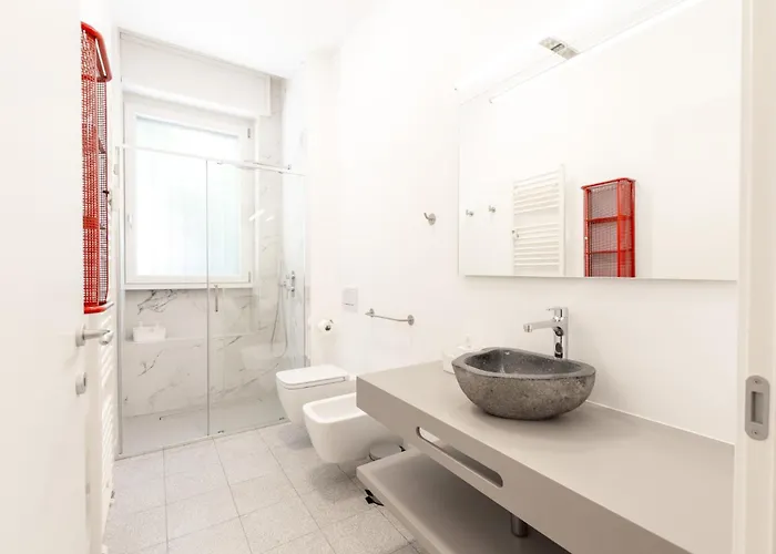 Casa Vespri A * Milaan