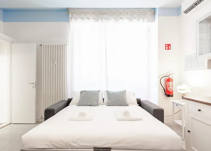 Casa Vespri A Feriehus Milano