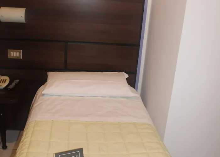 Catalani E Madrid Hotel