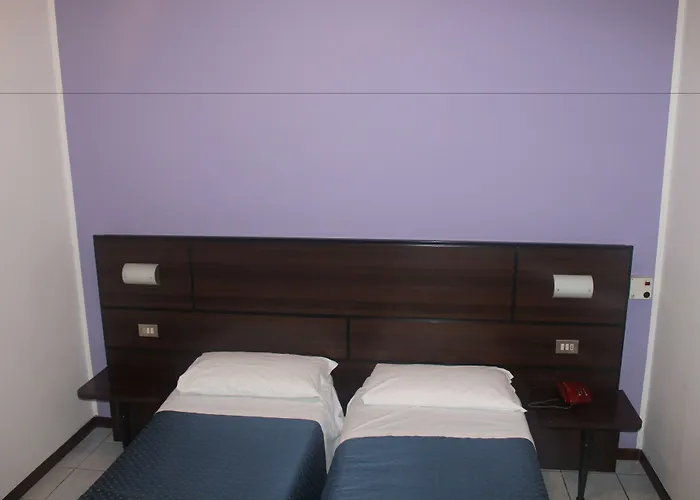 Catalani E Madrid Hotel 2*