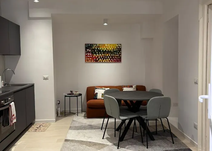 Peaceful Flat In The Heart Of * Milaan