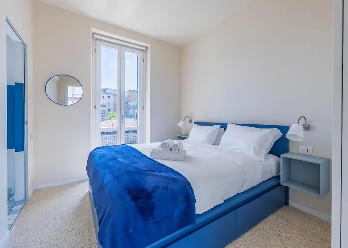 Penthouse With Terraces, Jacuzzi & Garage * 米兰