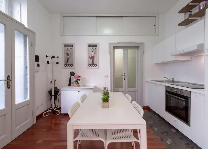 Apartman Stylish At Isola-garibaldi District - B