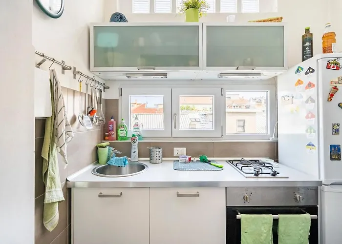 Lovely Flat Close To Center In Porta Romana Milán