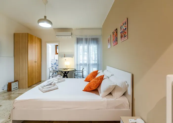 Апартаменты Citylife 6 - Mico Fiera *