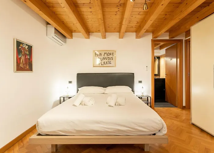 Lunigiana Sondrio - Villaggio Dei Giornalisti