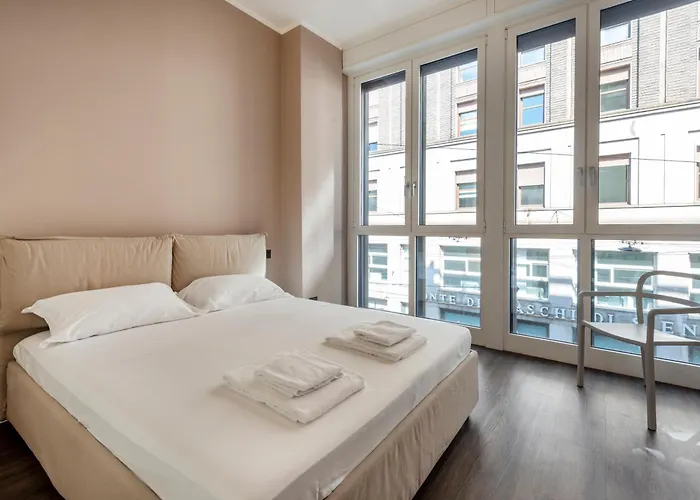 Duomo B - Panoramic Two Bedrooms * Milano