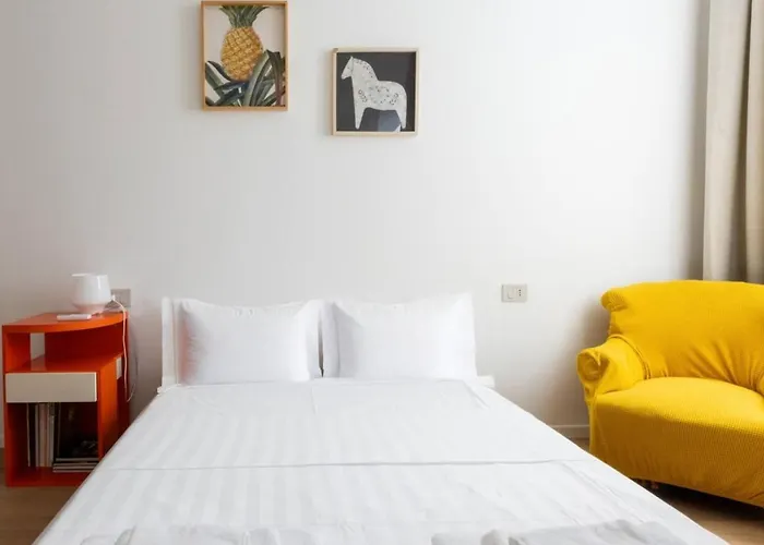 Mylo's -15 Minutes From The Duomo, Ieo, Prada * Milán